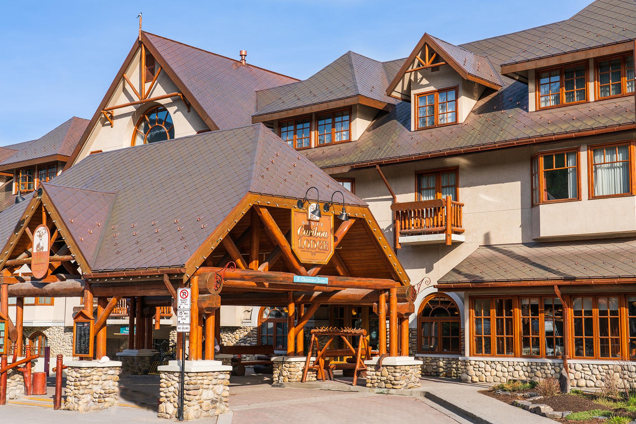 Banff Caribou Lodge And Spa Exterior photo
